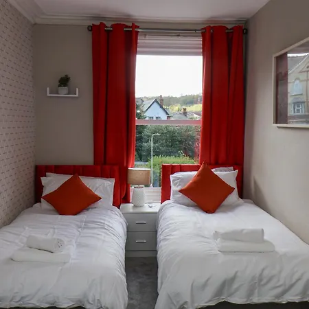 بيت للعطل The Corner House سكرابورو